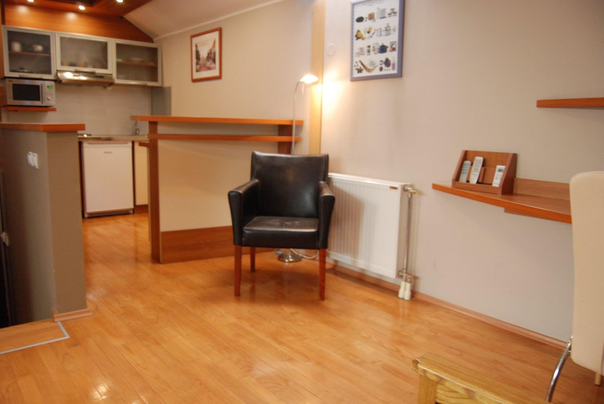 Car Royal Apartments And Rooms Novi Sad Buitenkant foto