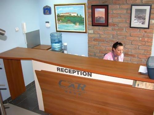 Car Royal Apartments And Rooms Novi Sad Buitenkant foto